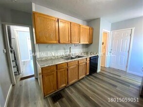 7991 S Main St in Midvale, UT - Building Photo - Building Photo