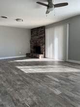 1176 Robert Dr in Yuba City, CA - Building Photo - Building Photo