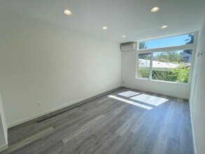 14013 Greenwood Ave N in Seattle, WA - Building Photo - Building Photo