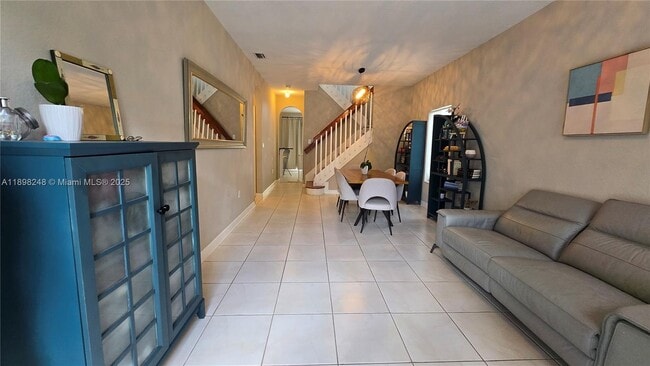 5658 NW 113th Ave in Doral, FL - Building Photo - Building Photo