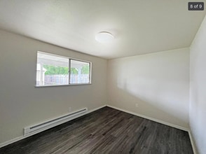 130 166th St S in Spanaway, WA - Building Photo - Building Photo