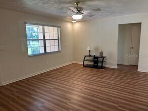 5038 54th Way N in St. Petersburg, FL - Building Photo - Building Photo