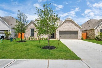2922 Mariner Island Dr in Santa Fe, TX - Building Photo - Building Photo