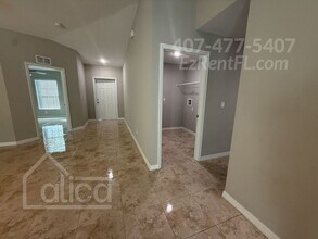 577 Sea Fury Ave SW in Palm Bay, FL - Building Photo - Building Photo