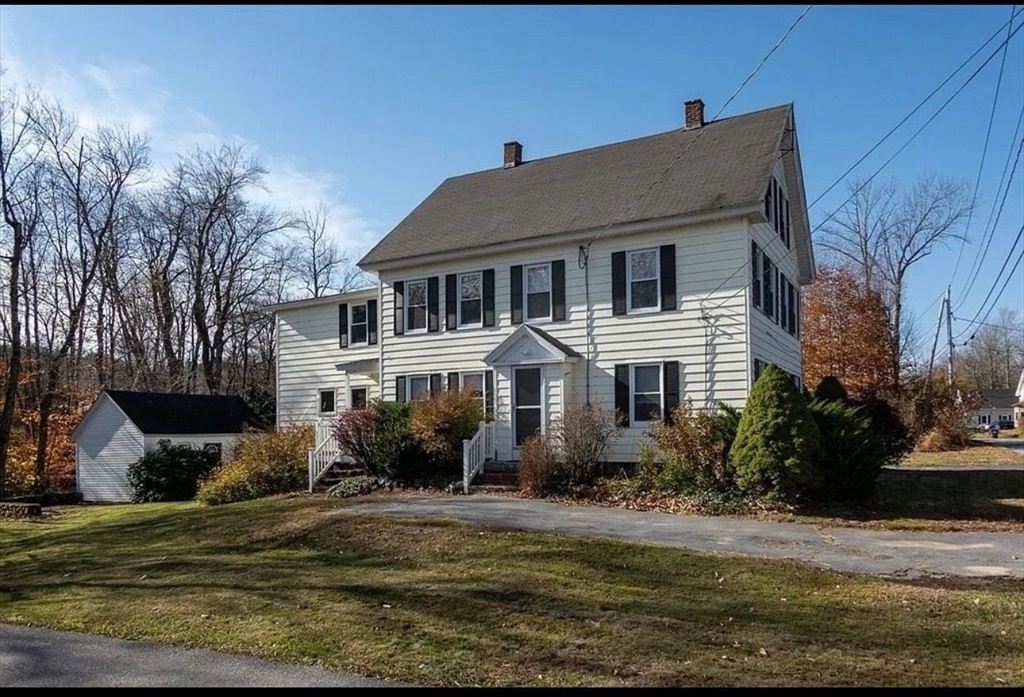 20 S Main St in Ashburnham, MA - Building Photo