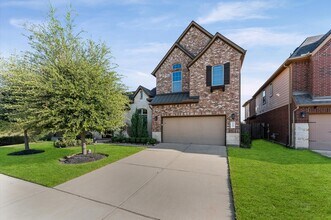 4315 Laburnam Rd in Richmond, TX - Building Photo - Building Photo