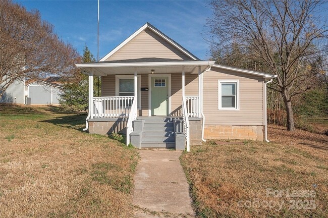 property at 103 E Louisiana Ave