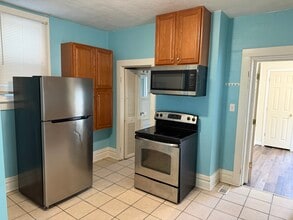 1509 E Illinois St in Evansville, IN - Foto de edificio - Building Photo