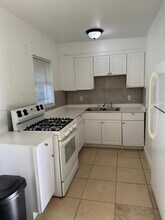 1820 Funston St in Hollywood, FL - Building Photo - Building Photo