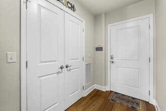 732 Scenic Gulf Dr in Miramar Beach, FL - Building Photo - Building Photo