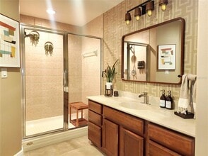 7194 Key Haven Rd in Seminole, FL - Building Photo - Building Photo