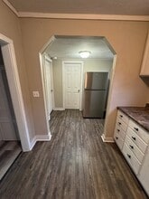 1024 Leslie St in Lansing, MI - Building Photo - Building Photo