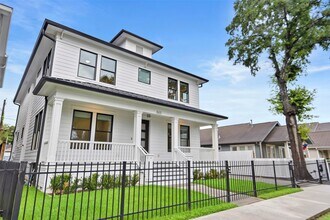 803 Archer St in Houston, TX - Foto de edificio - Building Photo