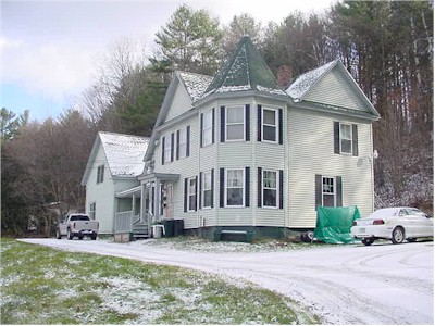 130 Atwood St in Lisbon, NH - Building Photo