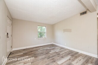 4144 Katanga Dr N in Jacksonville, FL - Building Photo - Building Photo
