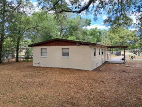 6986 Goldilocks Ln in Jacksonville, FL - Foto de edificio - Building Photo