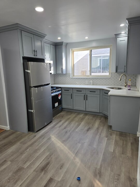 716 E 58th St, Unit 2 in Brooklyn, NY - Building Photo