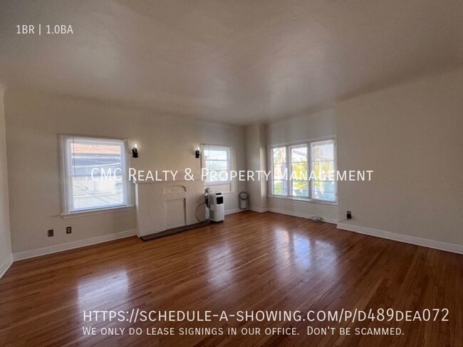 property at 3322 E 8th St