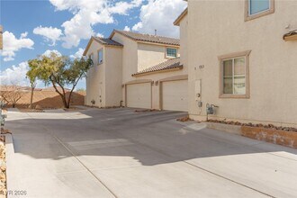 4112 Swept Plains St in Las Vegas, NV - Building Photo - Building Photo