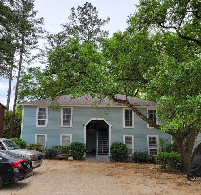 property at 2061 Rickards Rd