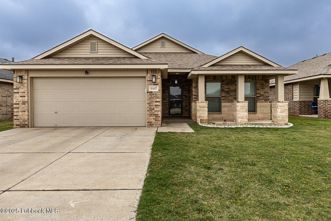 10407 Winfield Ave in Lubbock, TX - Foto de edificio