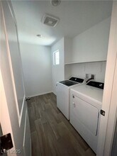 7010 Sol Brillante St in North Las Vegas, NV - Building Photo - Building Photo