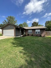 2305 W Independence St in Tulsa, OK - Building Photo - Building Photo