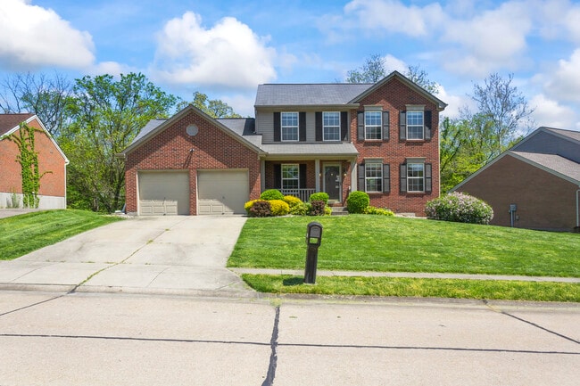 property at 2618 Spring Mill Pl