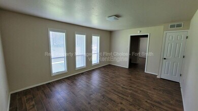 9200 Rogers Ave in Fort Smith, AR - Building Photo - Building Photo