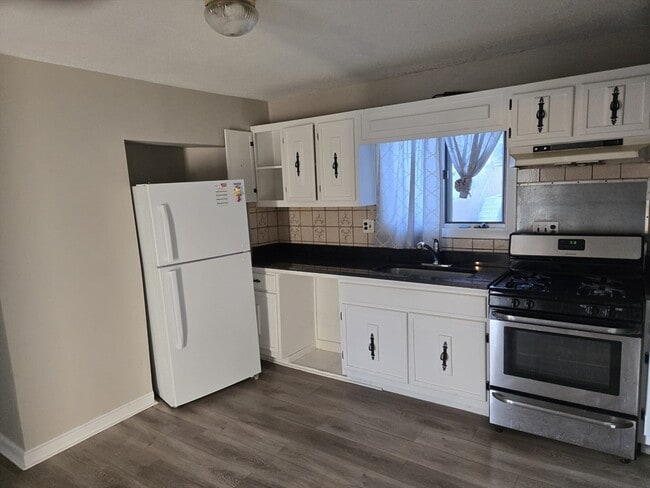 property at 19 Halford Pl