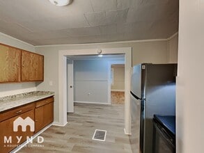 69 Cash Dr in Adamsville, AL - Foto de edificio - Building Photo