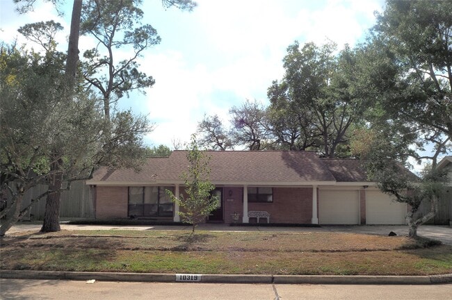 property at 10319 Raritan Dr