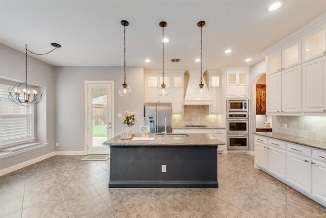 1105 Haven Cir