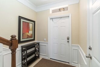 5038 Tideview Cir in Orlando, FL - Foto de edificio - Building Photo