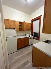27 Park Dr in Boston, MA - Building Photo - Building Photo