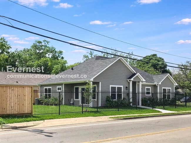 6701 Paris St in Houston, TX - Building Photo - Building Photo
