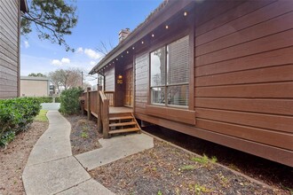 643 Davis Rd in League City, TX - Building Photo - Building Photo