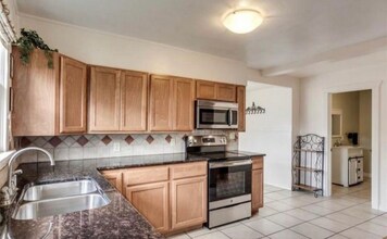 1903 E Illinois Ave in Spokane, WA - Foto de edificio - Building Photo