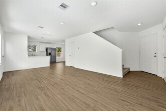 24027 Wandering Brk Dr in Hockley, TX - Foto de edificio - Building Photo