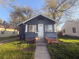 2824 Des Moines St in Des Moines, IA - Building Photo