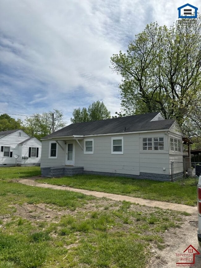 property at 1420 Choate Rd