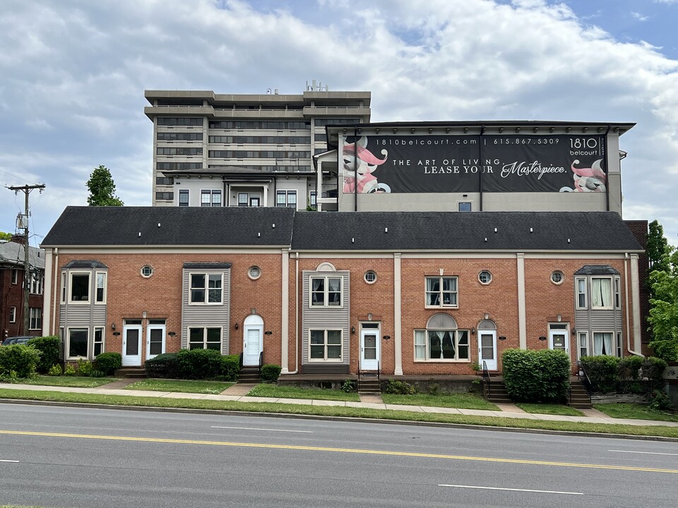 1819 Wedgewood Ave in Nashville, TN - Foto de edificio