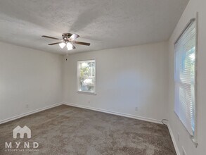 605 Cedar Ave NW in Atlanta, GA - Building Photo - Building Photo