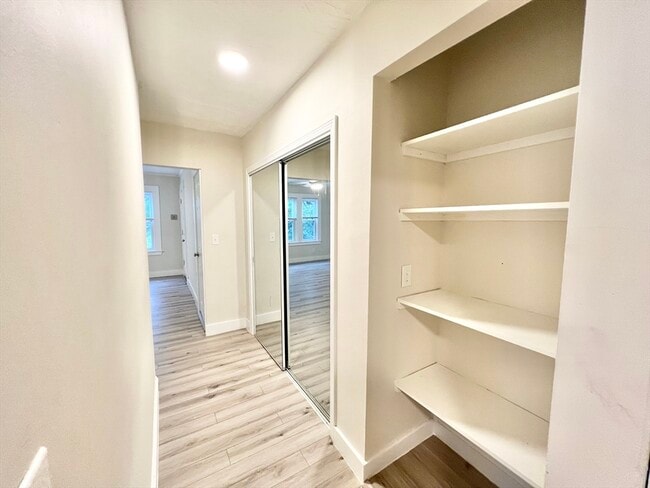 112 Adams St in Boston, MA - Building Photo - Building Photo