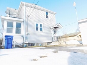 134 Cook Ave E in St. Paul, MN - Building Photo - Building Photo