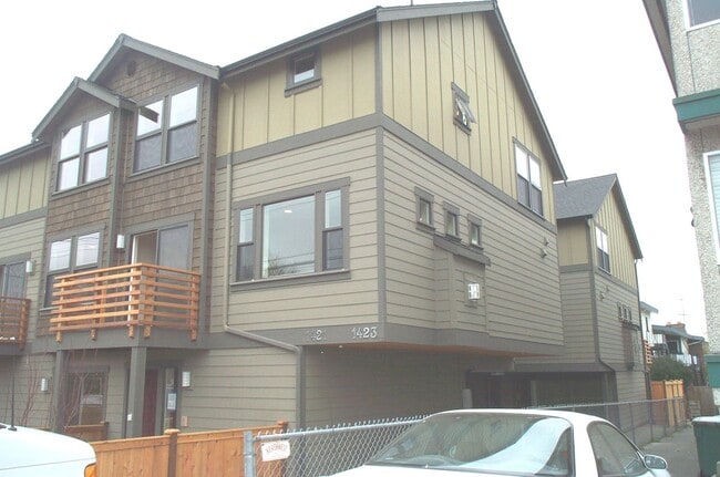 1423 NW 62nd St in Seattle, WA - Building Photo - Building Photo