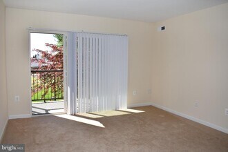 3216 Spartan Rd-Unit -38 in Olney, MD - Building Photo - Building Photo