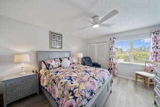433 Cerromar Ln in Venice, FL - Building Photo - Building Photo