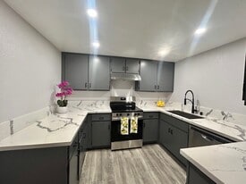 1603 E Cypress St in Covina, CA - Building Photo