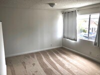 1353 N Wilmington Blvd, Unit 5 photo'